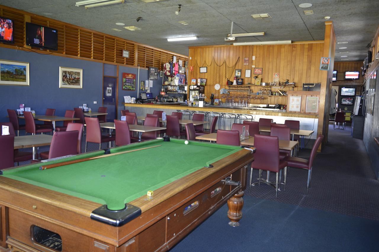 Brolga Hotel Motel - Coleambally Extérieur photo